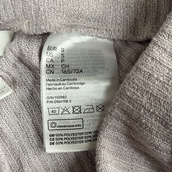 H&M Wide Leg Knit Pants Size S - Picture 5 of 5